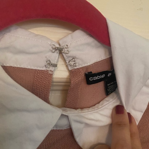 Cable and Gauge mauve pink heart sweater 3/4 sleeves . Collared. Size M - Picture 3 of 6